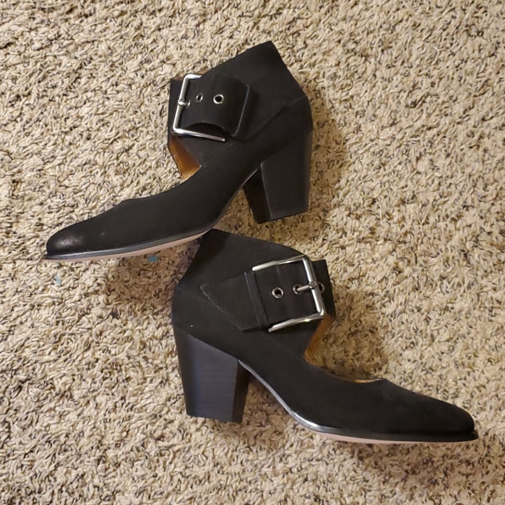Suede heels